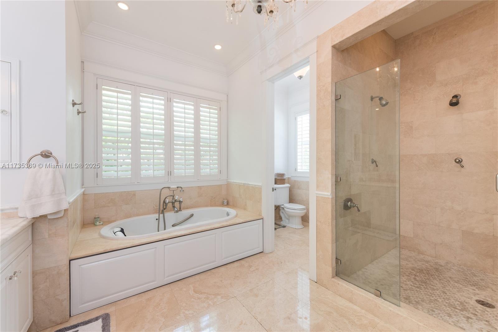 TROPICAL ISLE HOMES SUB 4 - Residential