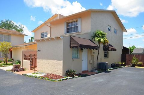2459 SW 11th St 4A Miami FL 33135