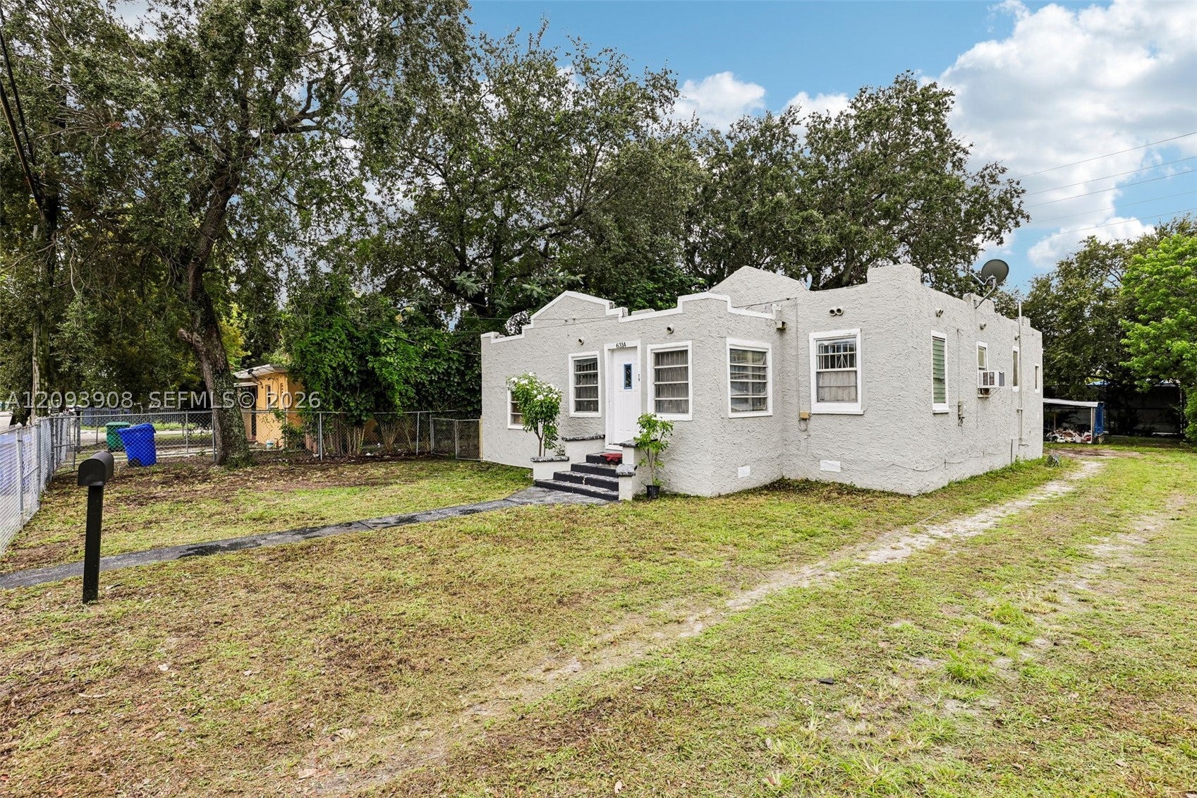6314 NW 4th Ave