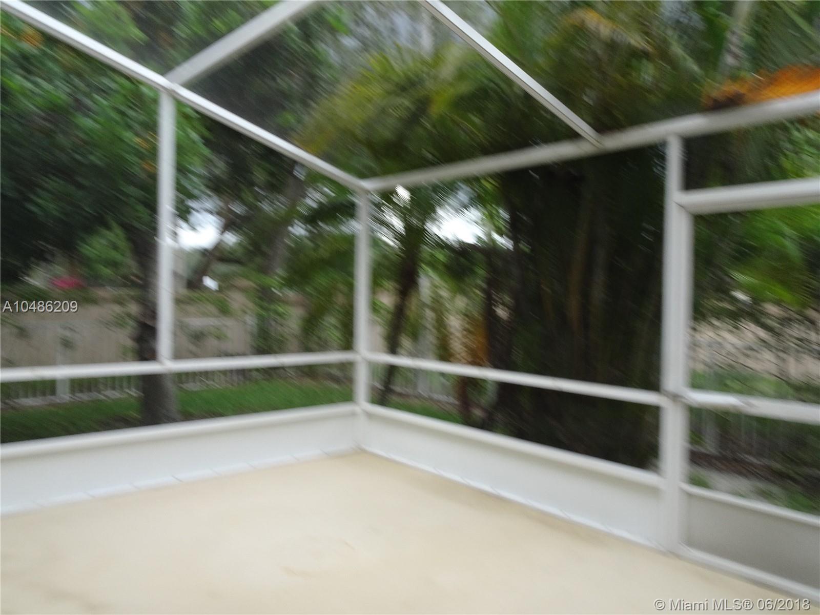 BRIDGEWATER AT PLANTATION - Residential Lease