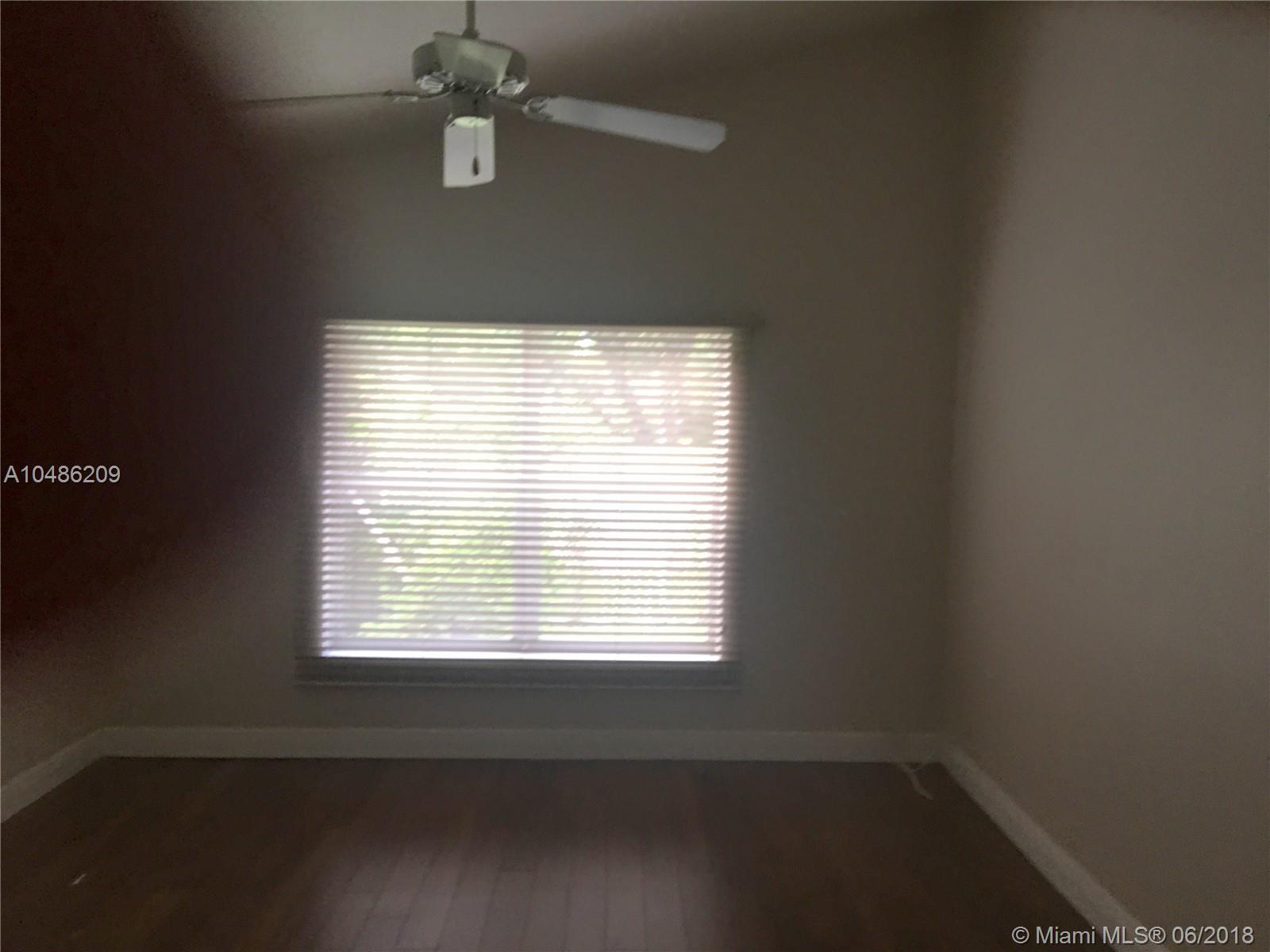 BRIDGEWATER AT PLANTATION - Residential Lease