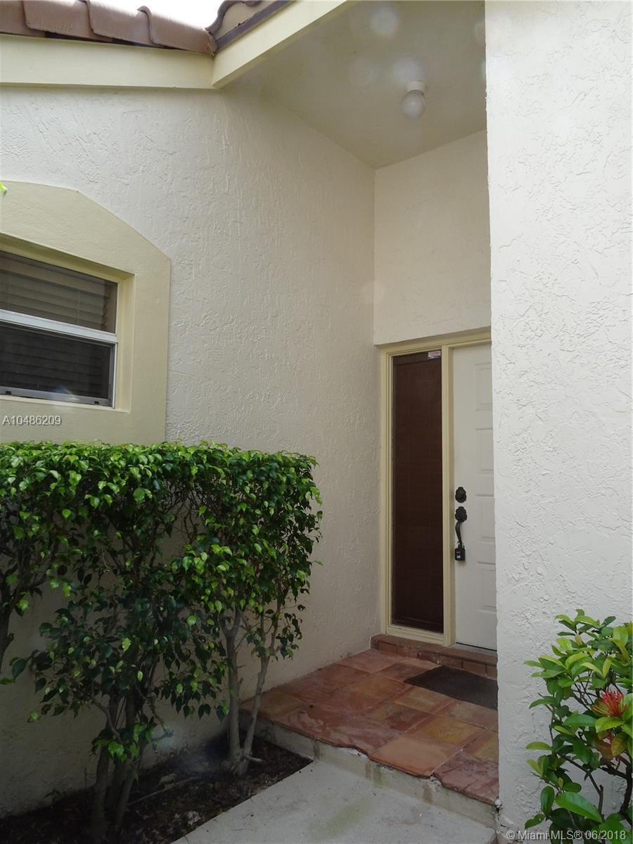 BRIDGEWATER AT PLANTATION - Residential Lease