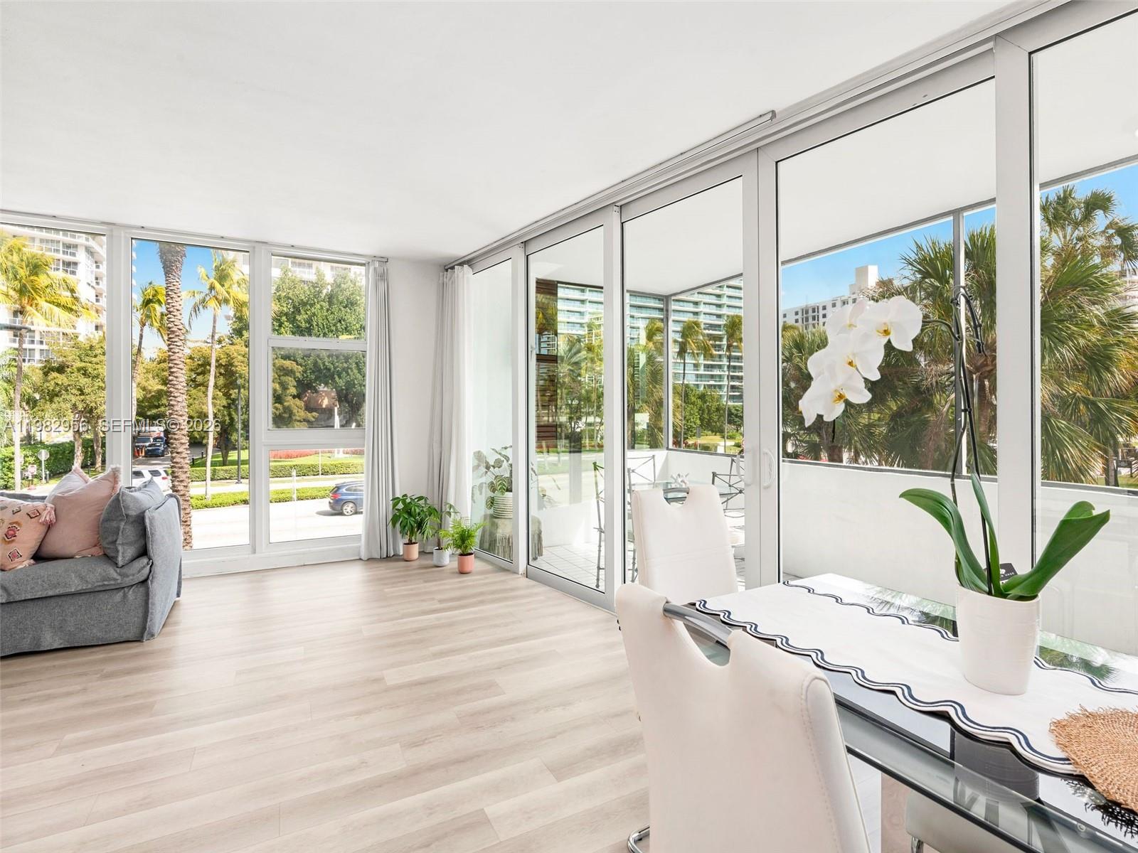 10210 LANAI CONDO - Residential