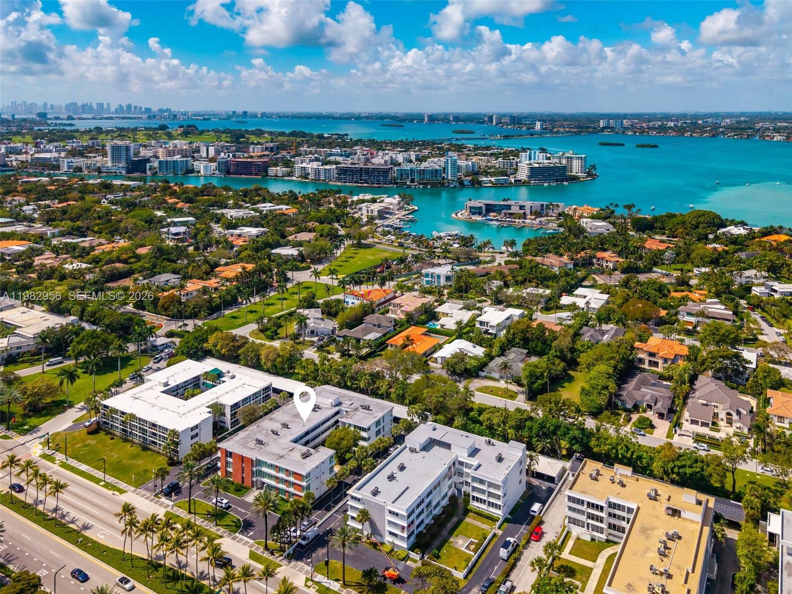 10210 LANAI CONDO - Residential