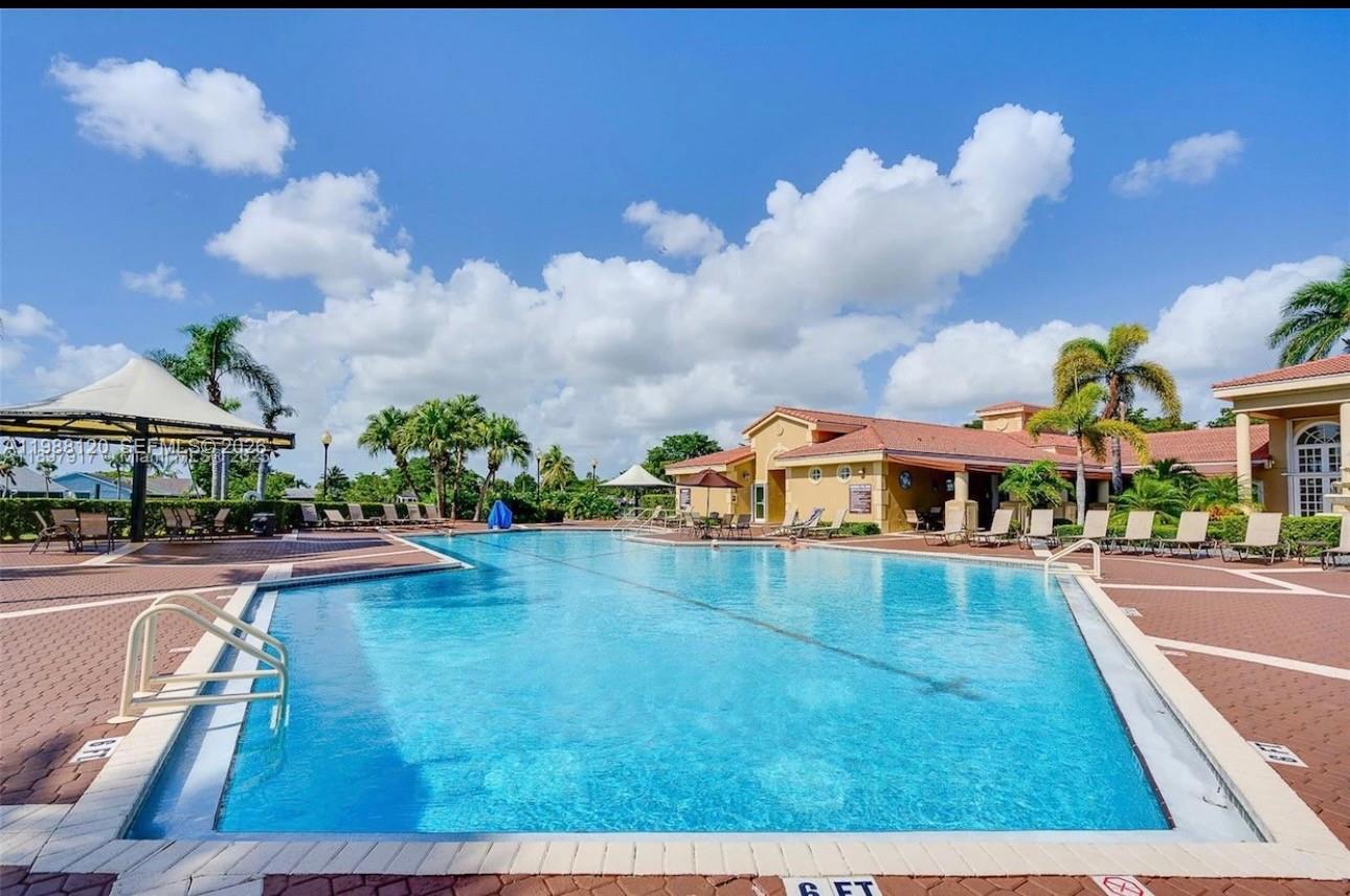 KEYS GATE CONDO NO SEVEN - Residential