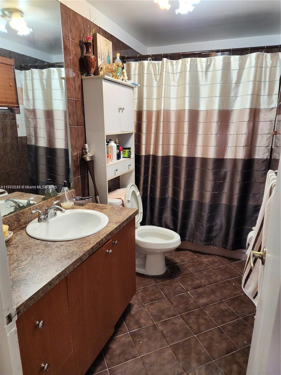 FOCSA CONDO - Residential