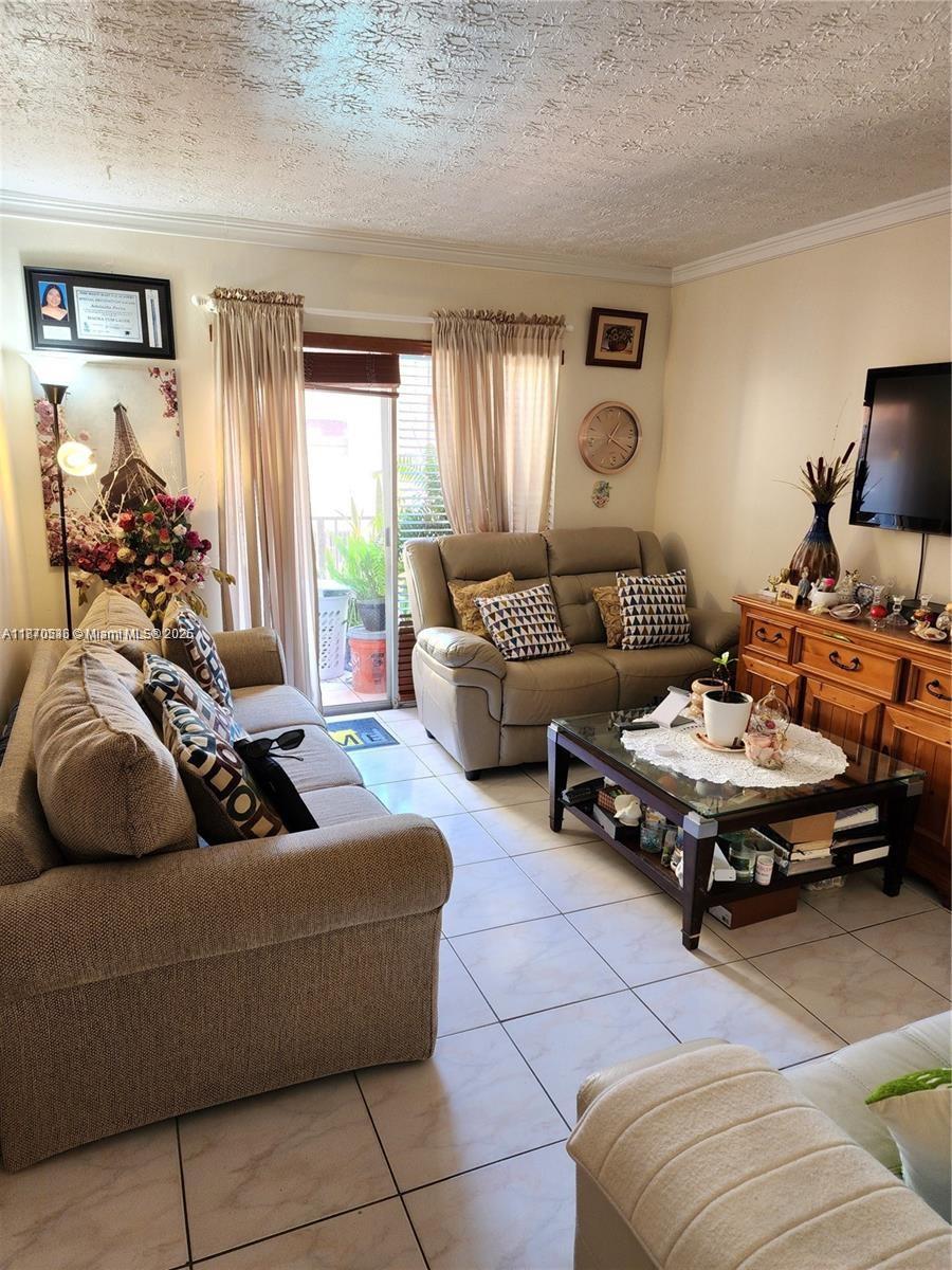 FOCSA CONDO - Residential