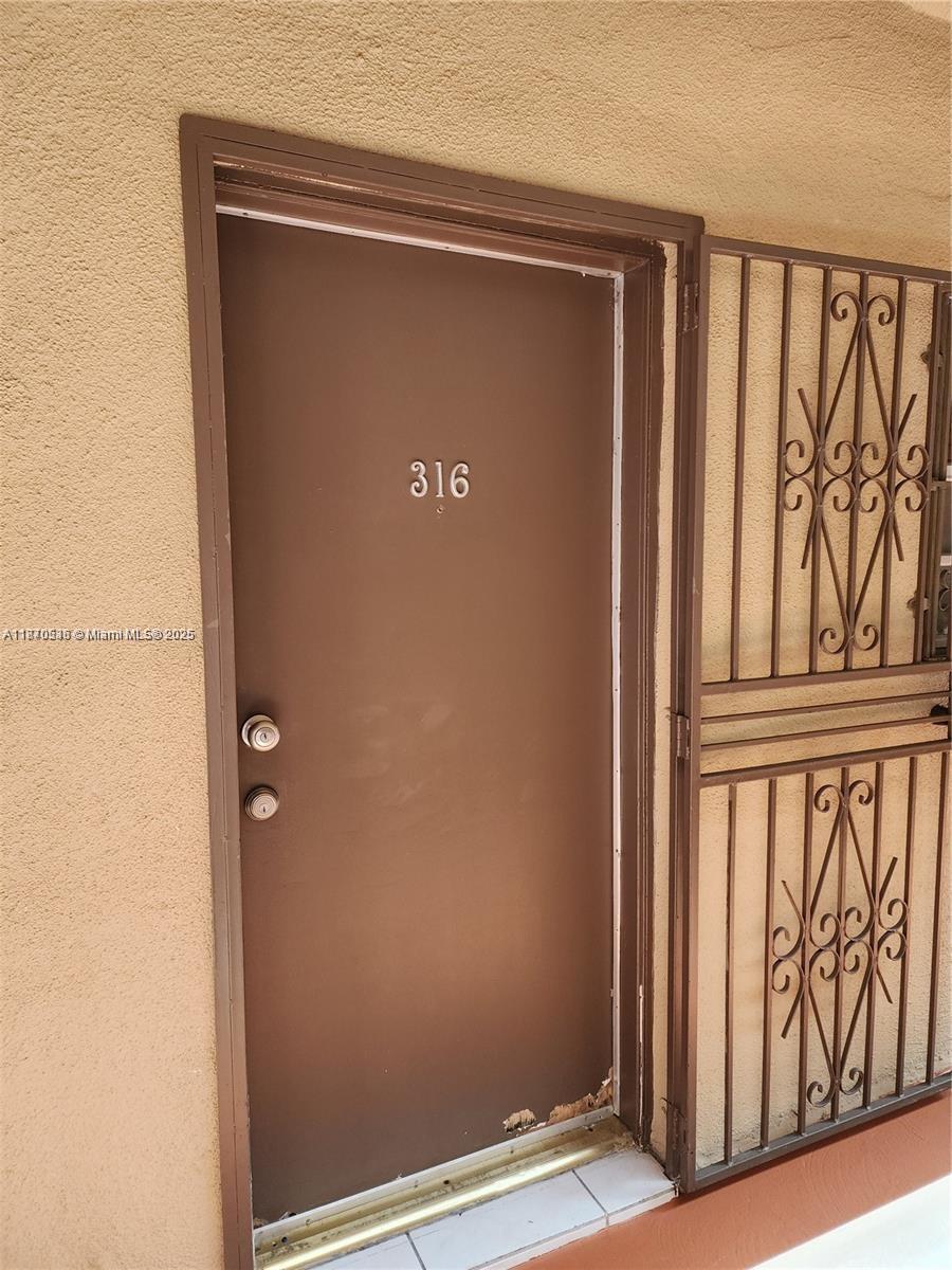 FOCSA CONDO - Residential