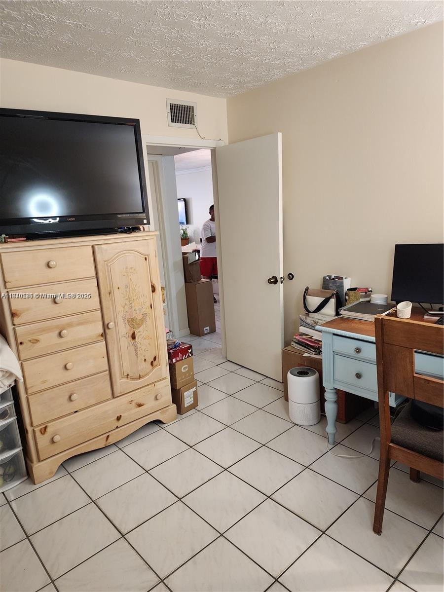 FOCSA CONDO - Residential