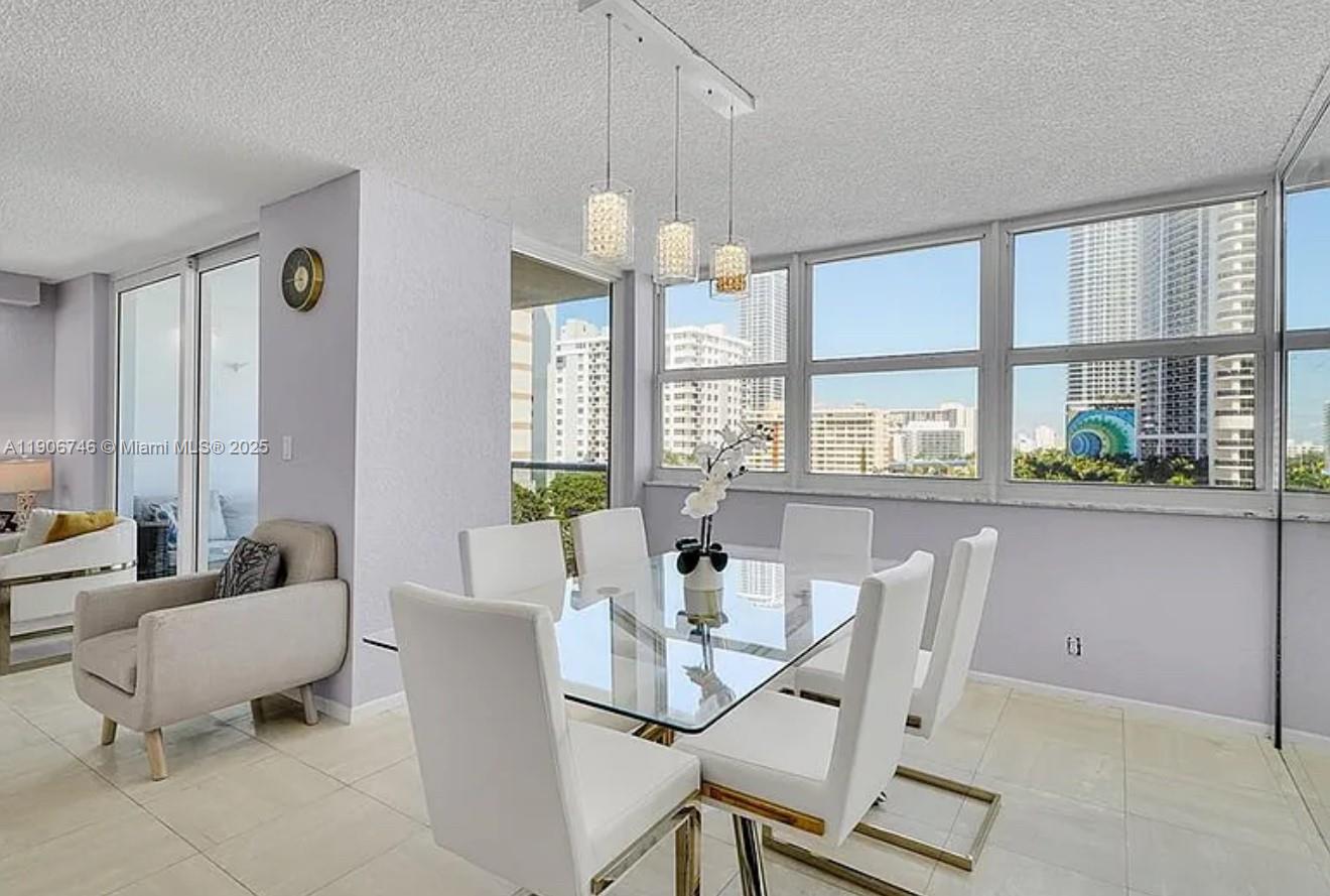 LA MER ESTATES WEST CONDO - Residential Lease