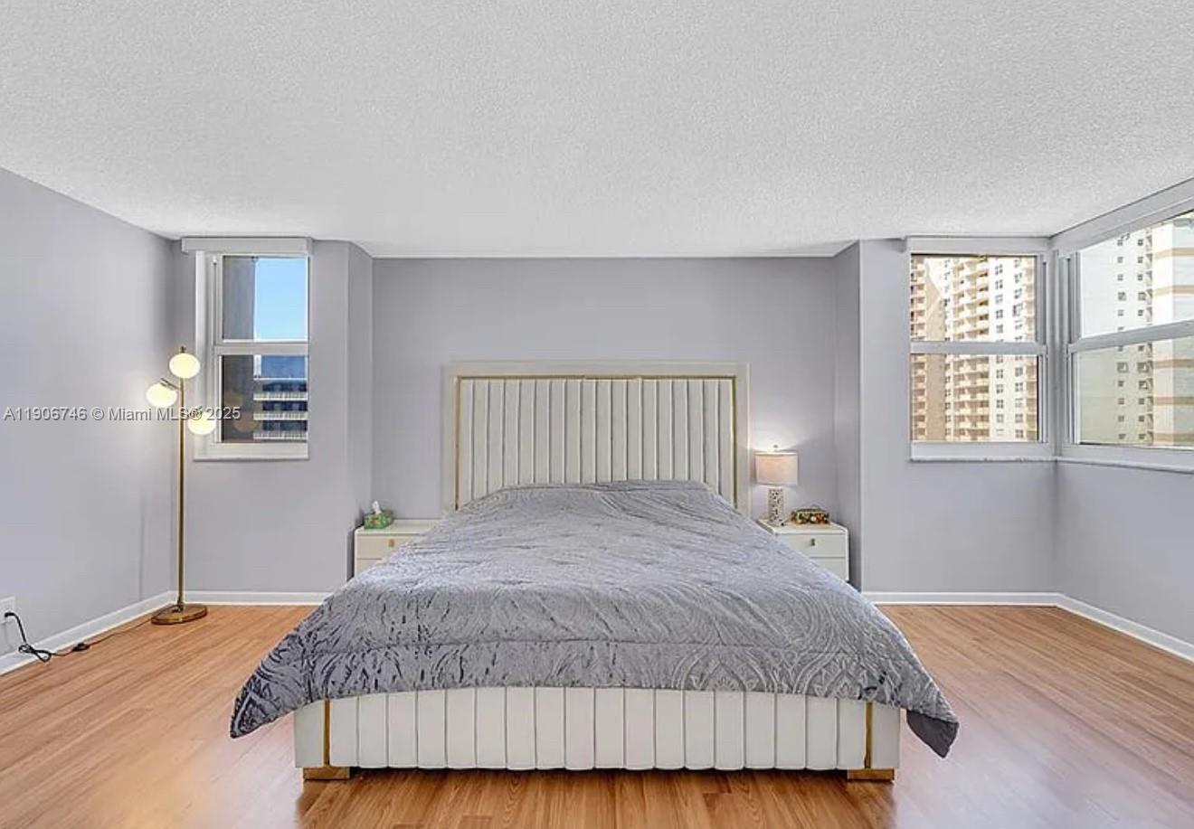 LA MER ESTATES WEST CONDO - Residential Lease