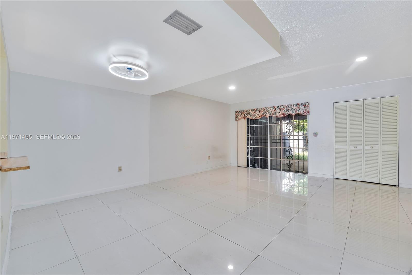 5433 NW 169th St 5433