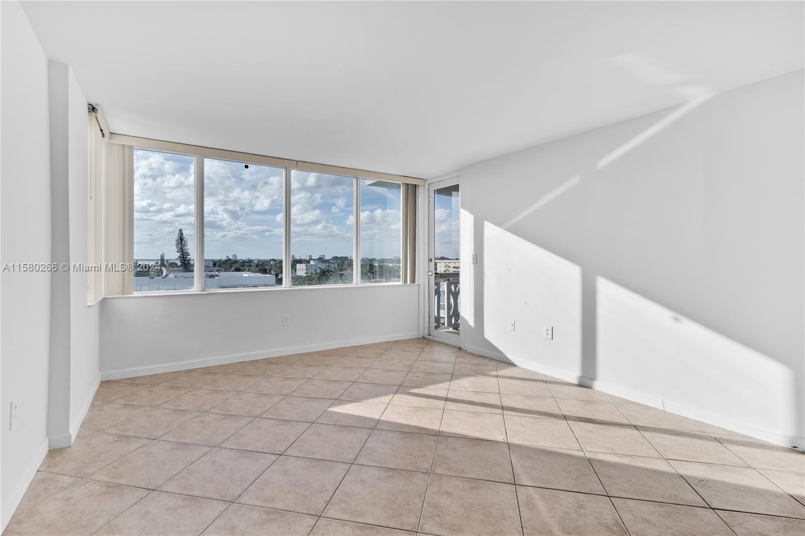HARDING HALL CONDOMINIUM - Residential Lease