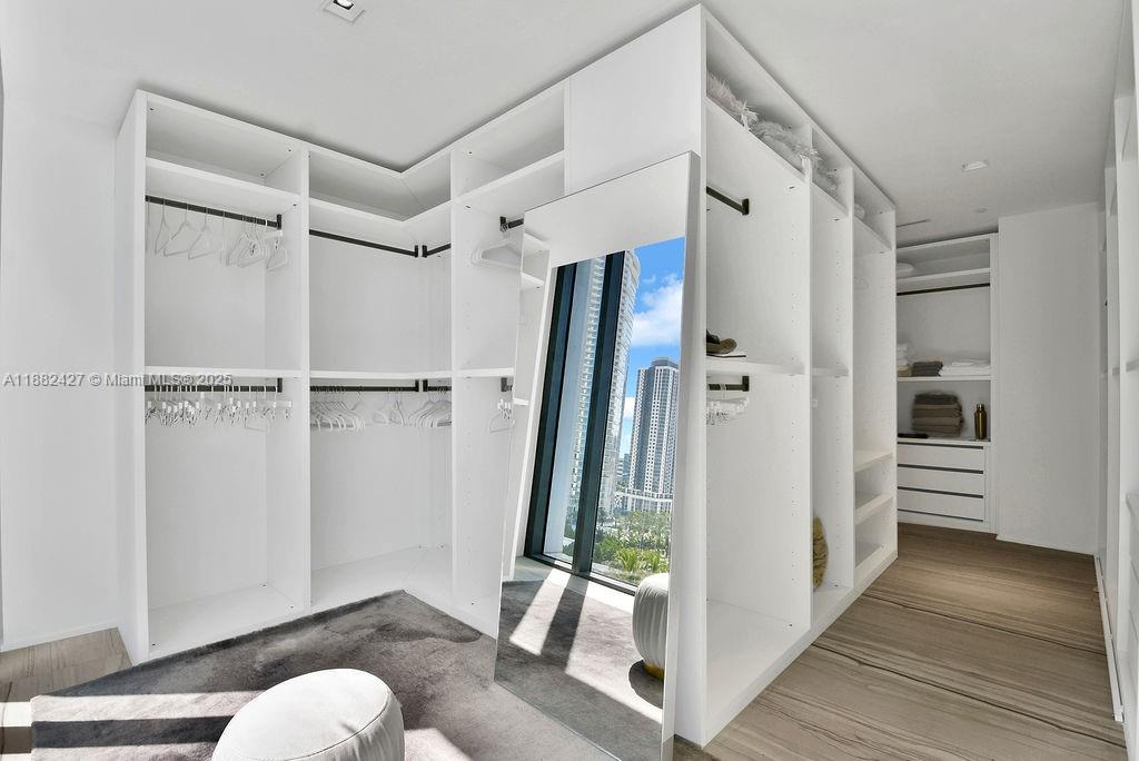 ONE THOUSAND MUSEUM - Residential Lease