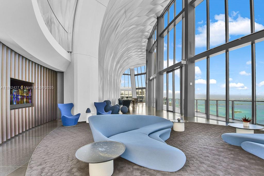 ONE THOUSAND MUSEUM - Residential Lease