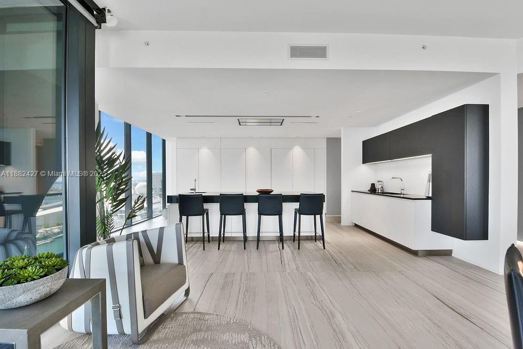 ONE THOUSAND MUSEUM - Residential Lease