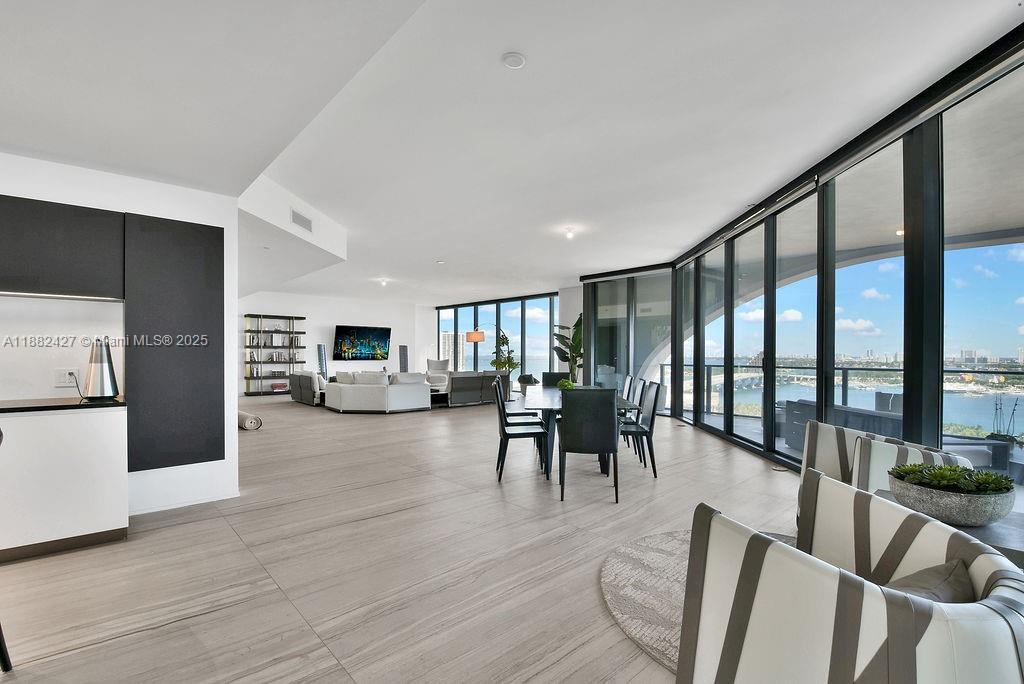 ONE THOUSAND MUSEUM - Residential Lease