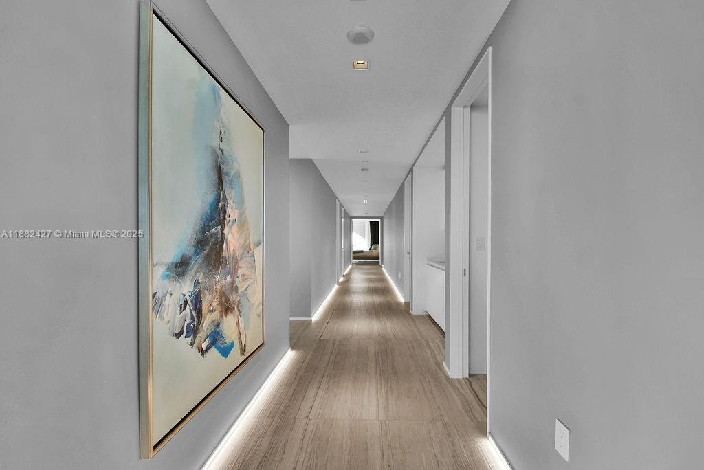 ONE THOUSAND MUSEUM - Residential Lease