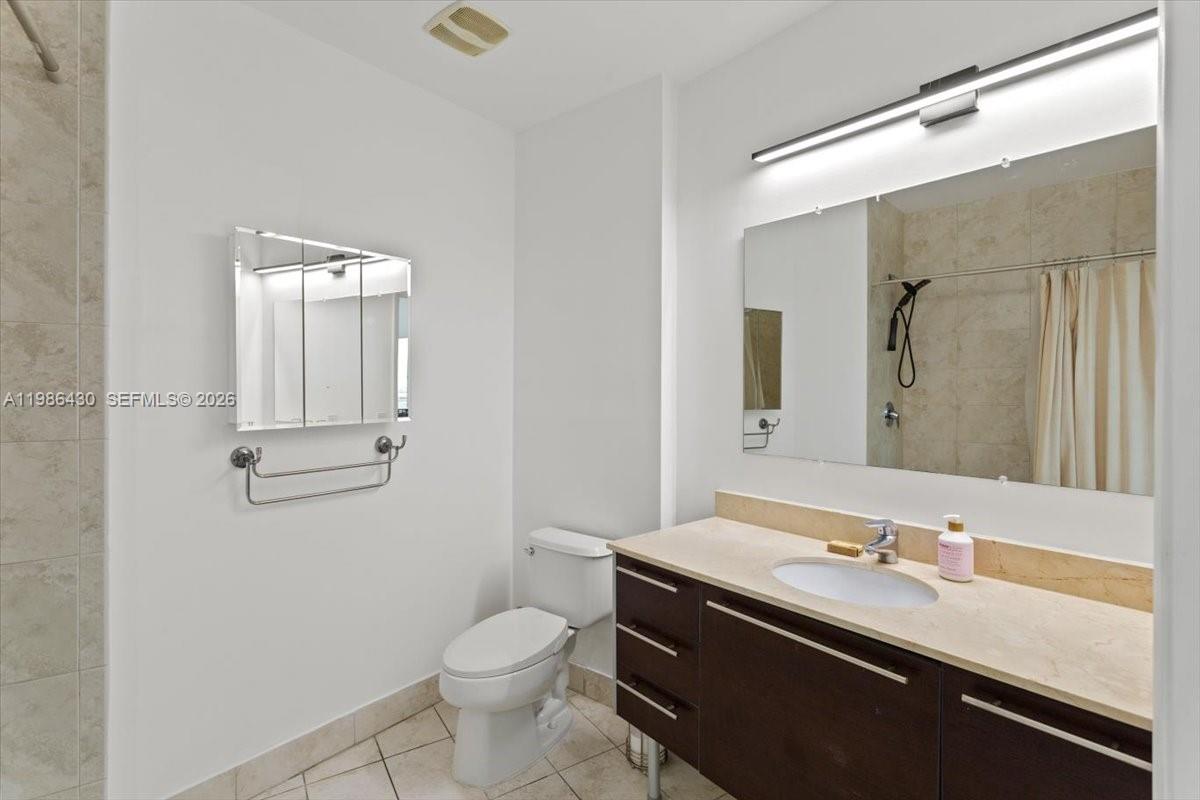 QUANTUM ON THE BAY CONDO - Residential Lease