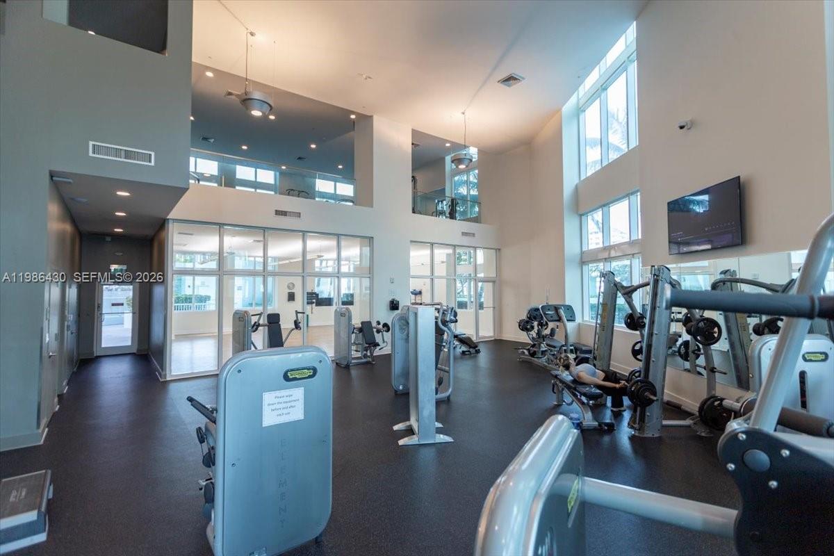 QUANTUM ON THE BAY CONDO - Residential Lease