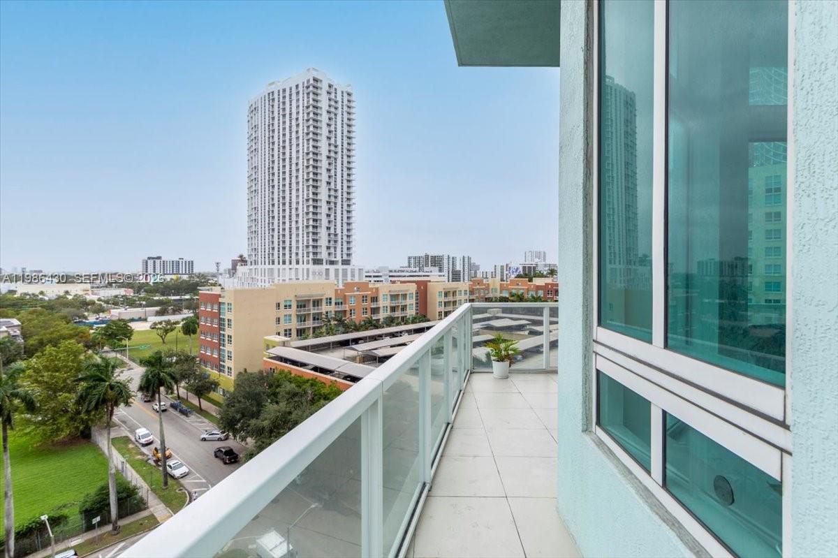 QUANTUM ON THE BAY CONDO - Residential Lease