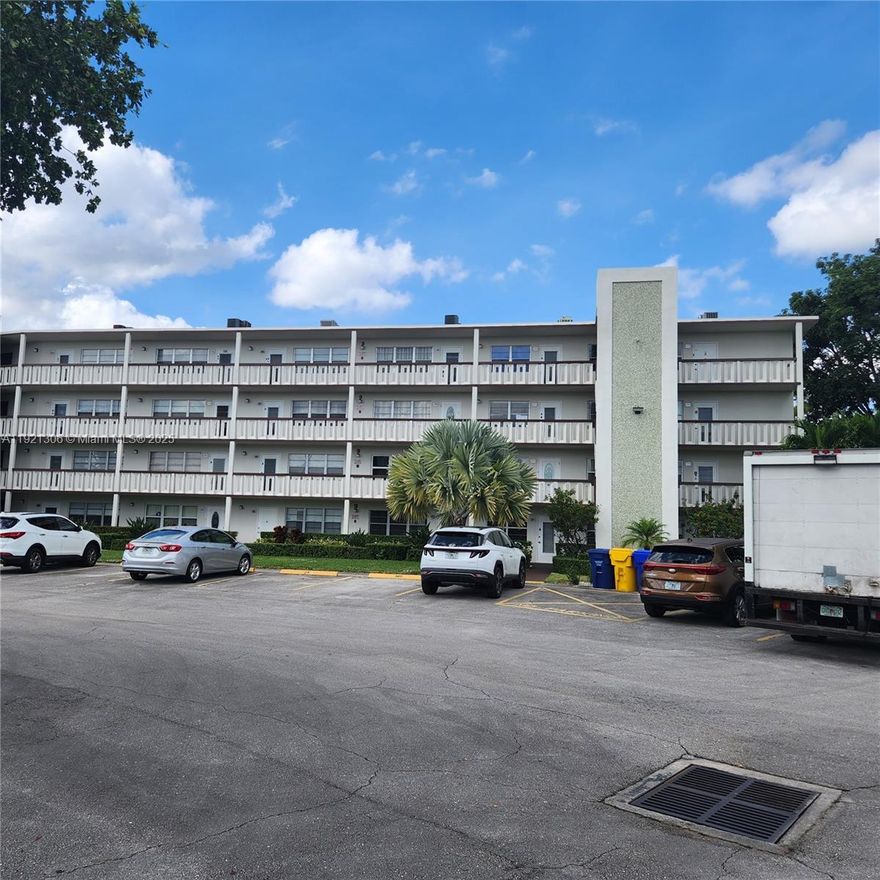 Incredible Price on this 2BR/l.5BA Condo unit with large enclosed balcony/florida room with serene water view. Located in the well maintained and well ran Southampton Bin West Palm Beach's Century Village. Milestone inspection completed 2023. New roof in 2023. Building painted in 2024. Good reserves and no special assessments. Owner Occupant(s) only - No rentals allowed. Neutral tile floors throughout, along with Central AC. Cash offers require ten percent deposit or $1,000 minimum, whichever is greater, and all financed offers require one percent deposit or $1,000 minimum, whichever is greater. The seller does not accept blind offers or escalation clauses