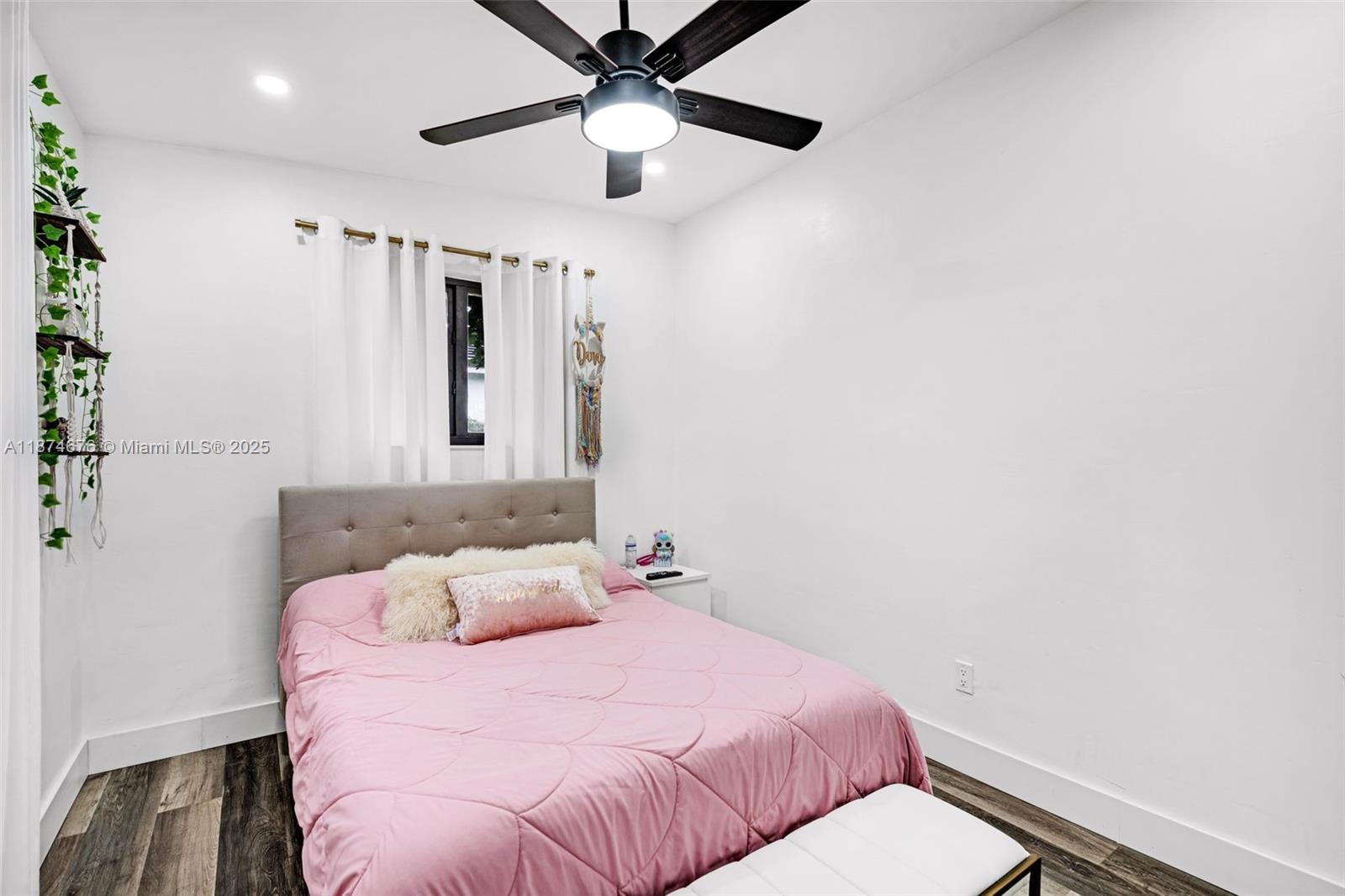 LINCOLN CITY SEC G - Residential