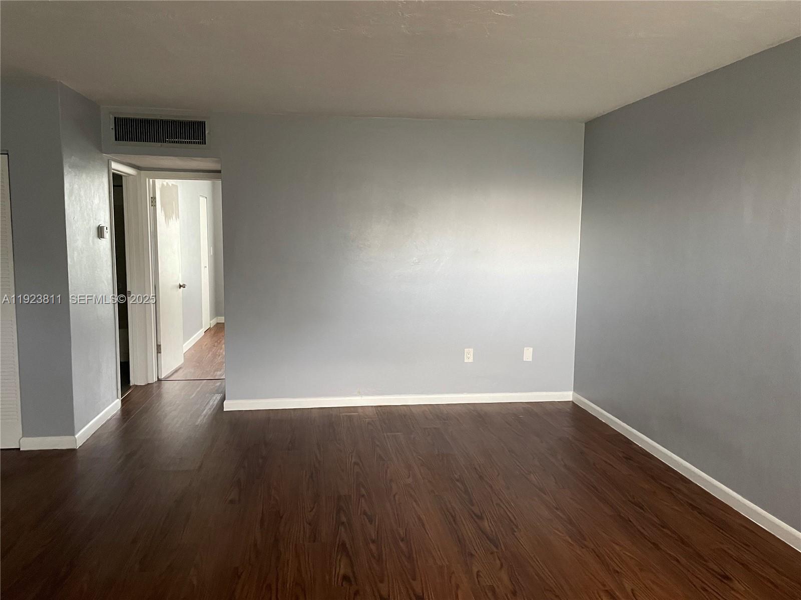 1475 TERRA TOWERS CONDO - Residential Lease