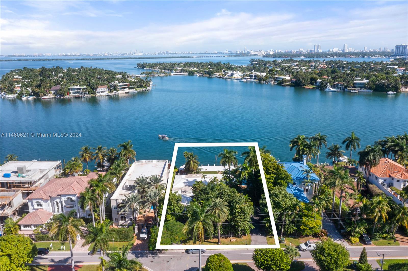 Property for Sale at 345 N Hibiscus Dr, Miami Beach, Miami-Dade County, Florida - Bedrooms: 3 
Bathrooms: 4  - $15,500,000