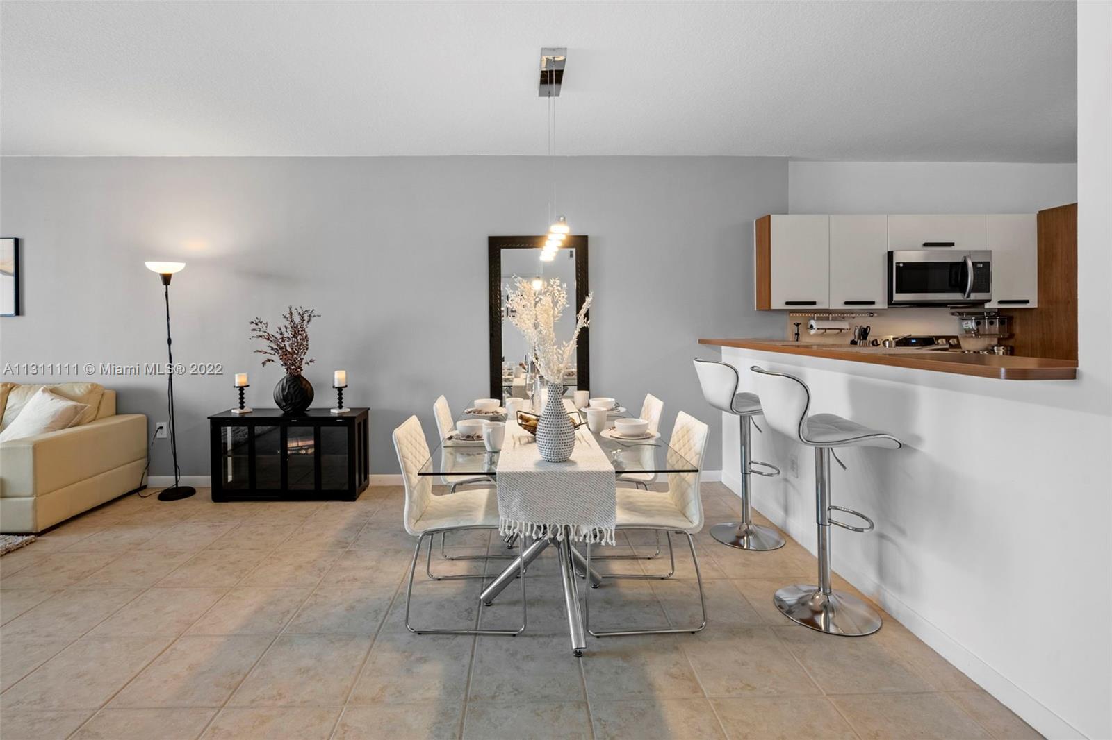 MARINA BAY CLUB CONDO HOT - Residential Lease