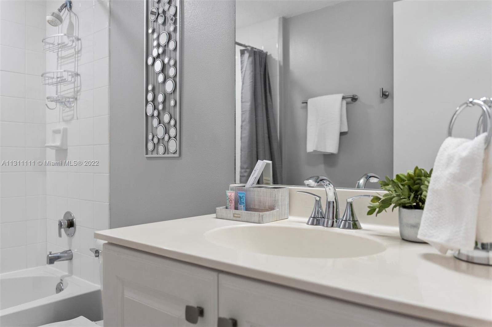 MARINA BAY CLUB CONDO HOT - Residential Lease