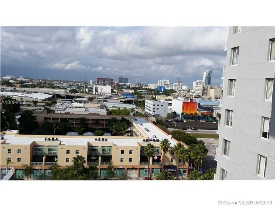 Fabulous 1/1 with great views. Ask about our low cost move in special with approved credit.