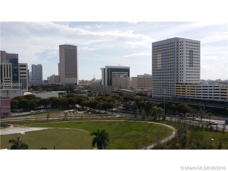 MADISON DOWNTOWN CONDO - Residential Lease