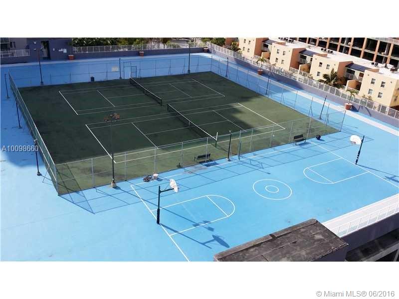 MADISON DOWNTOWN CONDO - Residential Lease