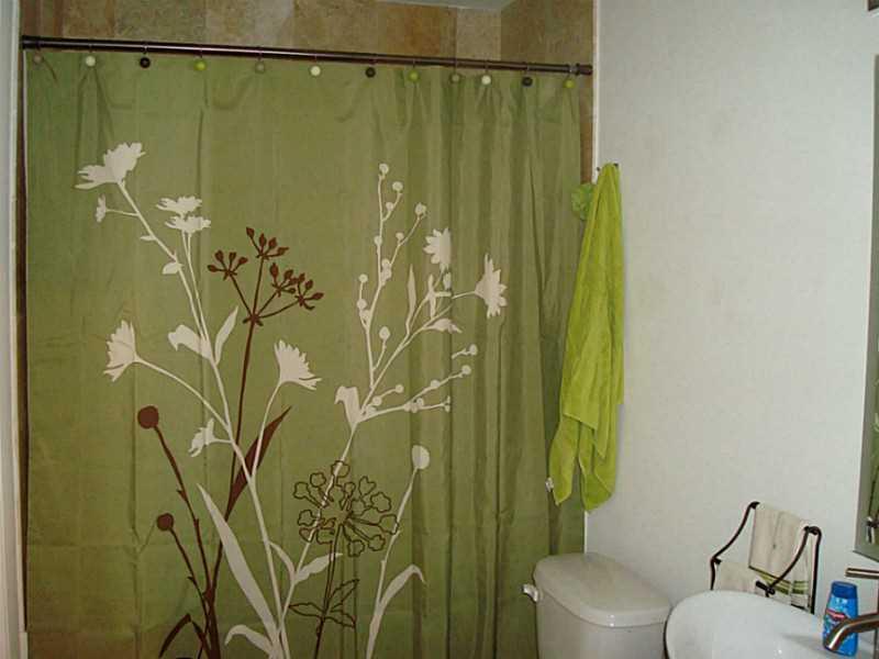 WIND CONDO - Residential Lease