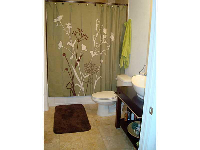 WIND CONDO - Residential Lease