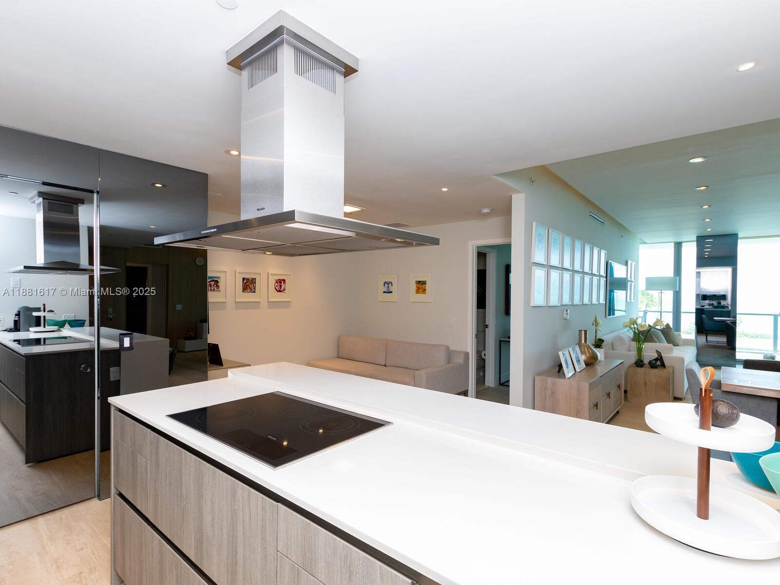 OCEANA KEY BISCAYNE CONDO - Residential