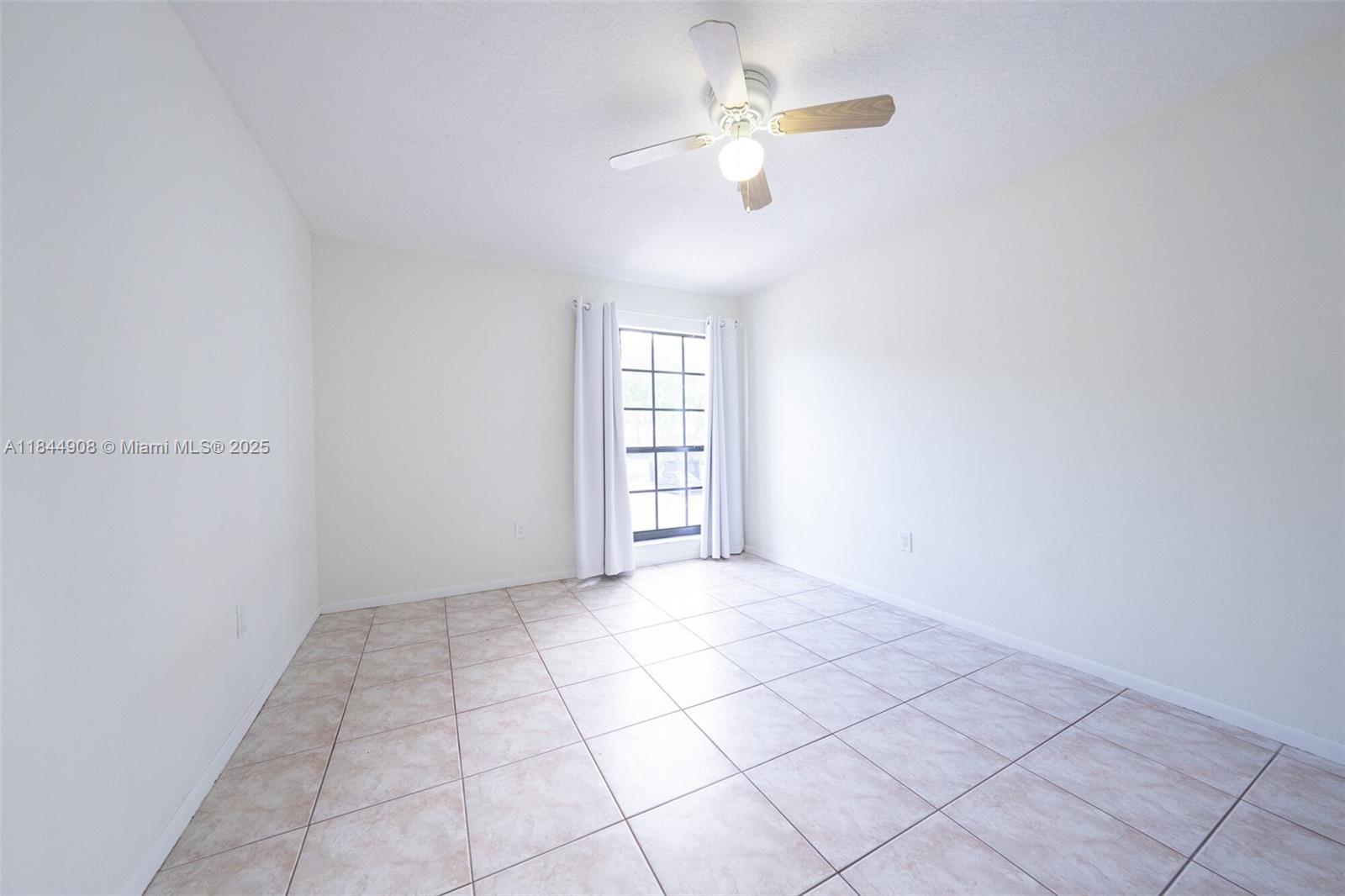 CYPRESS VILLAGE CONDO - Residential