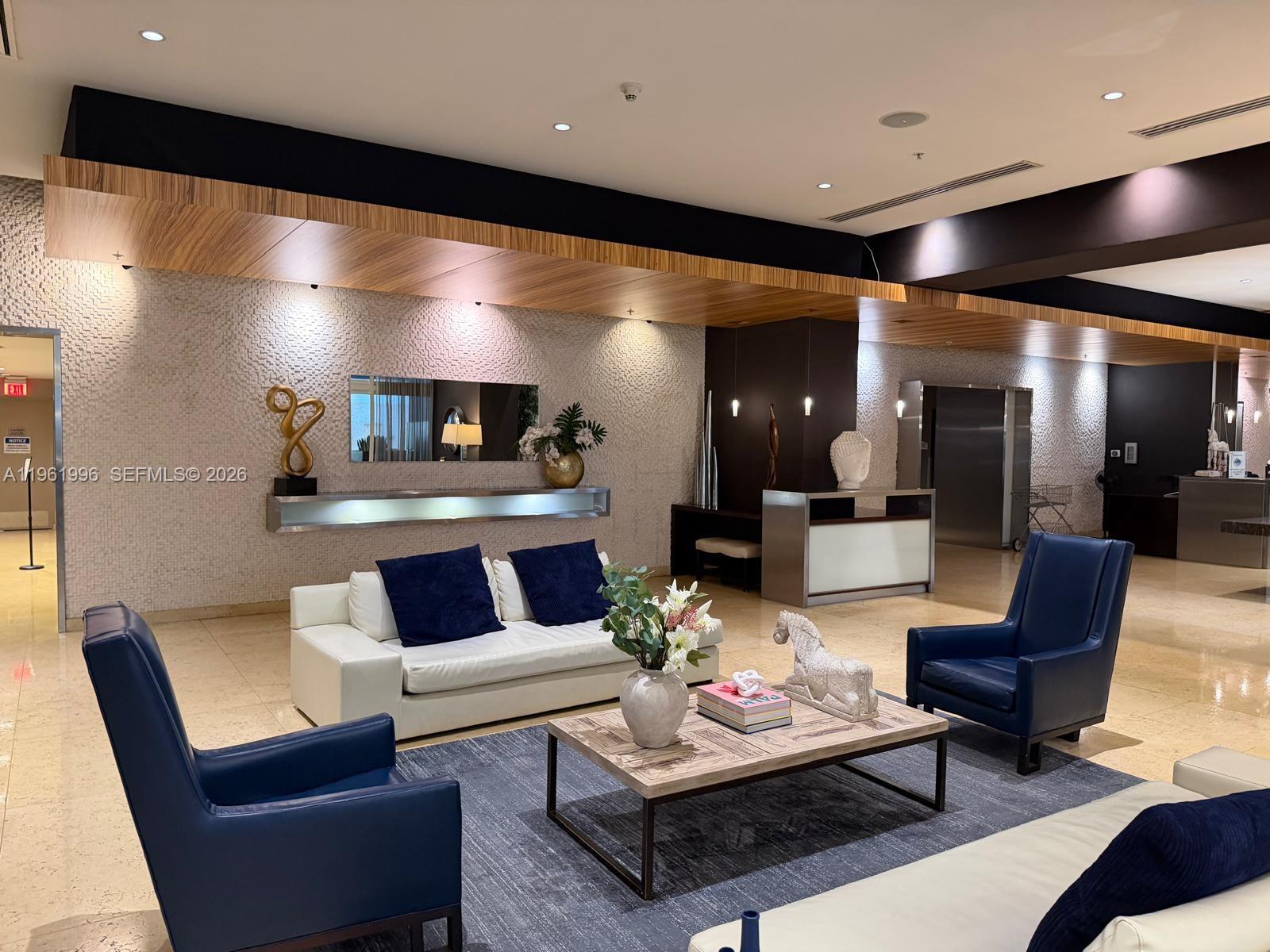 INFINITY AT BRICKELL COND - Residential