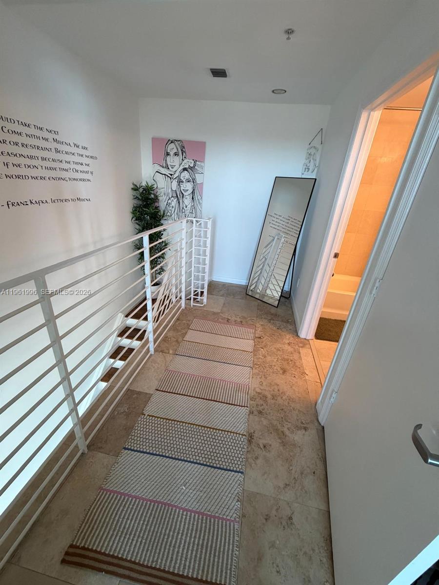 INFINITY AT BRICKELL COND - Residential