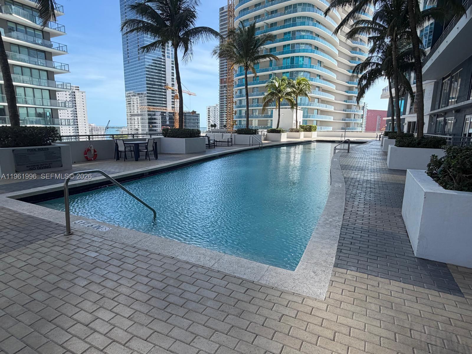 INFINITY AT BRICKELL COND - Residential