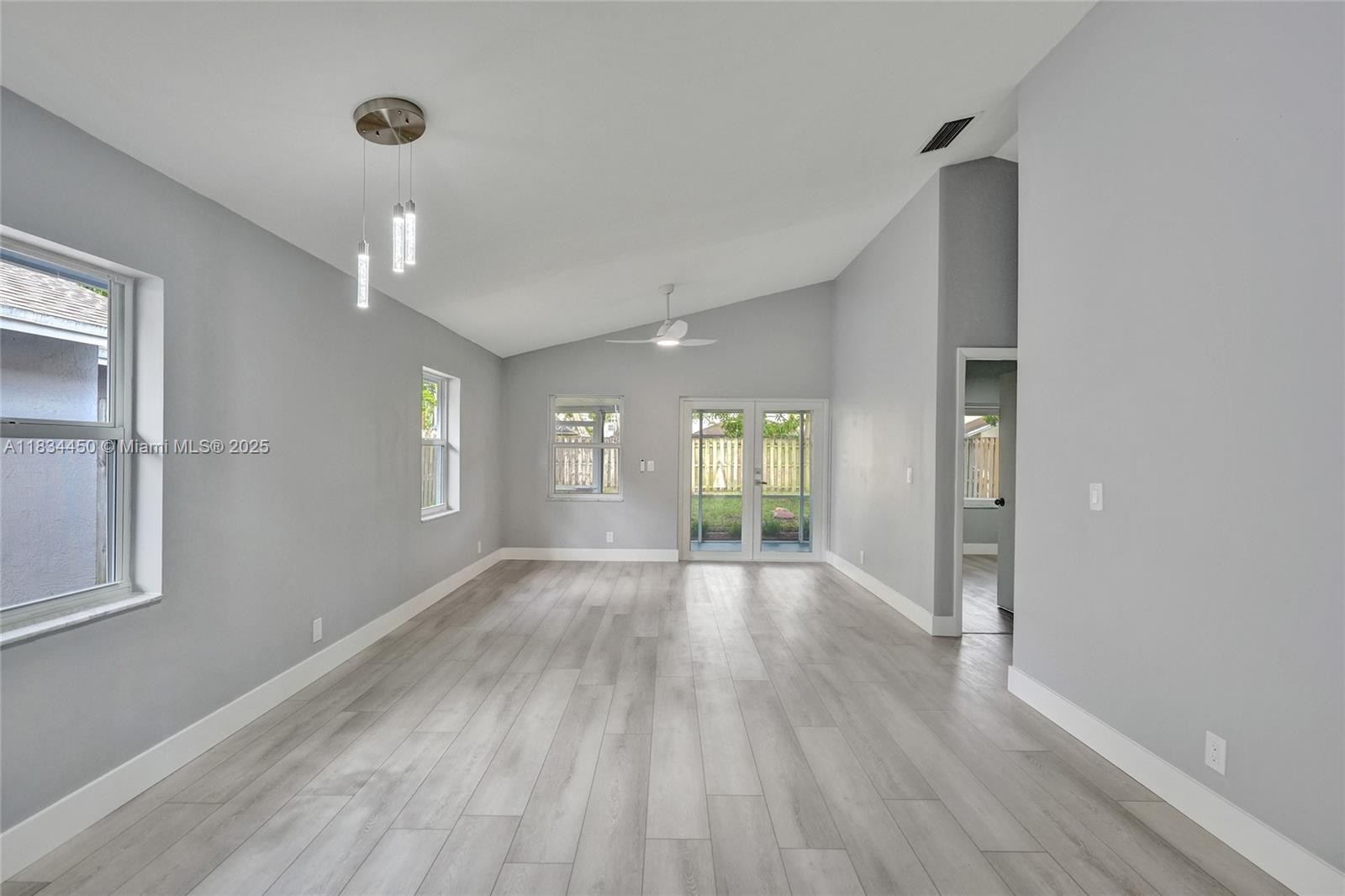 2349 NW 34th Ave