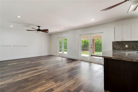 Tiny photo for 330 SW 104th Ct, Sweetwater, FL 33174 (MLS # A12006648)