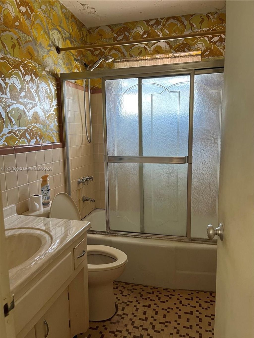 Photo of 1835 Ocala Rd, North Palm Beach, FL 33408 (MLS # A11431090)