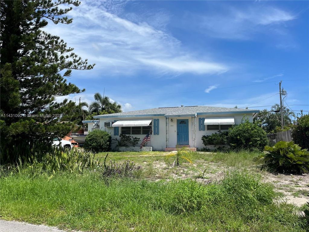 Photo of 1835 Ocala Rd, North Palm Beach, FL 33408 (MLS # A11431090)