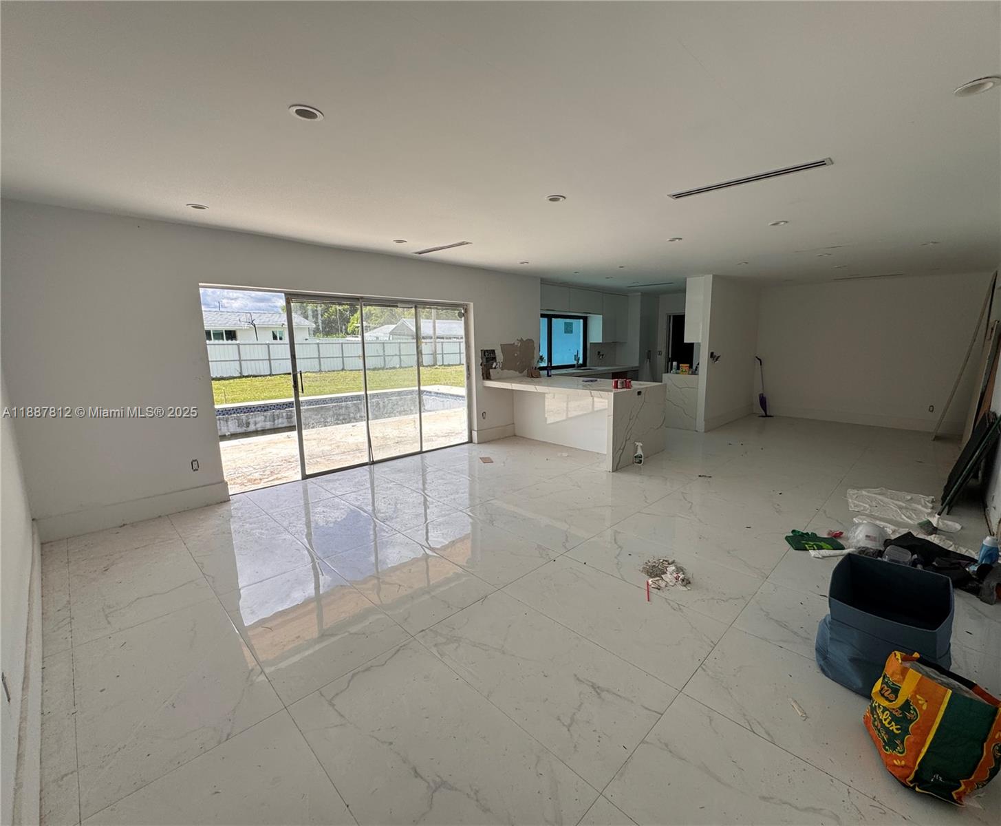 STEESDALE PART 1 - Residential Lease