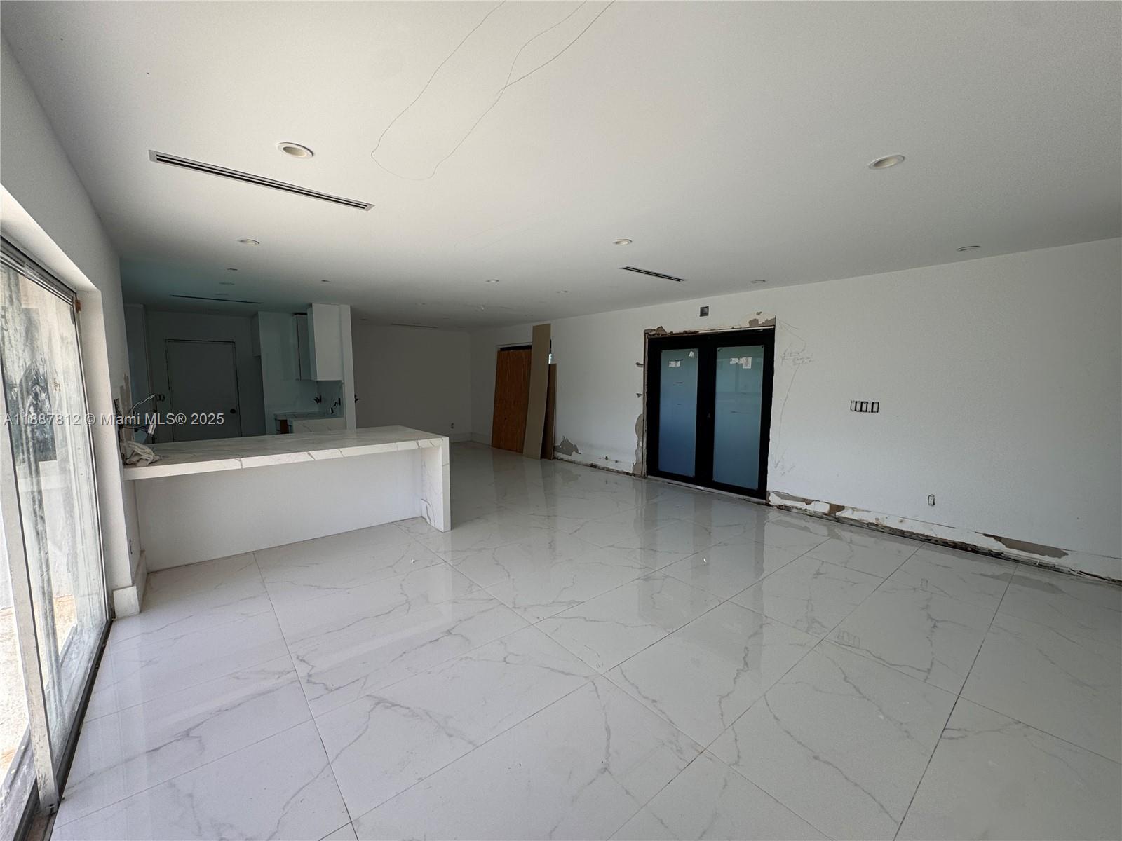 STEESDALE PART 1 - Residential Lease