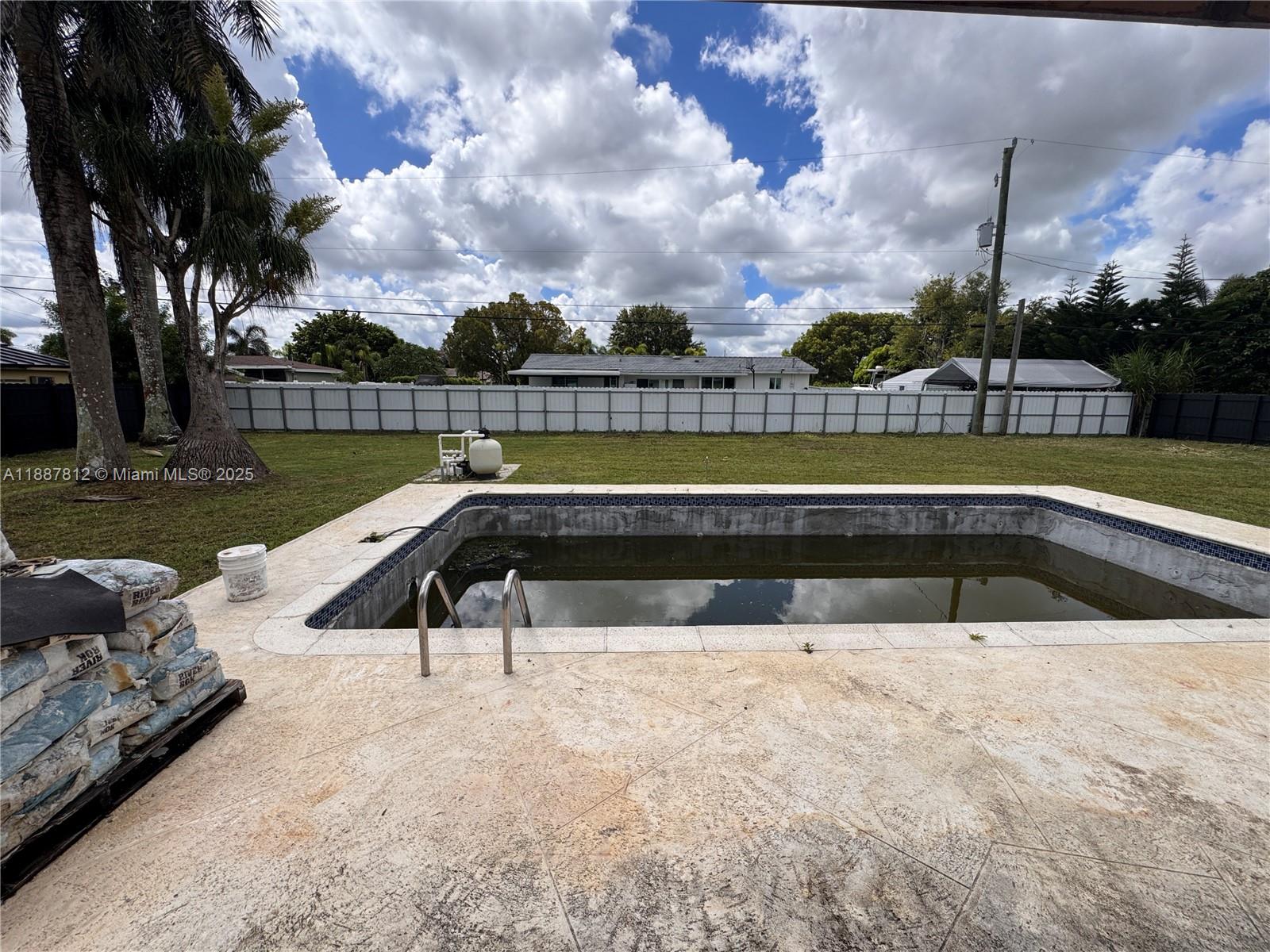 STEESDALE PART 1 - Residential Lease