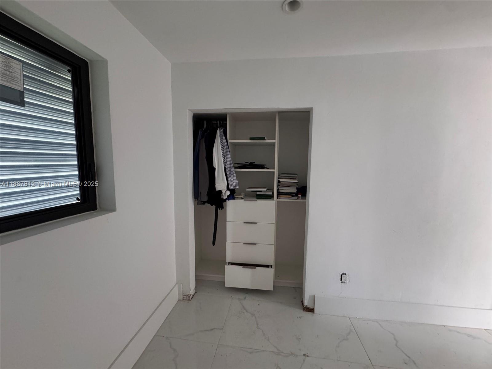 STEESDALE PART 1 - Residential Lease
