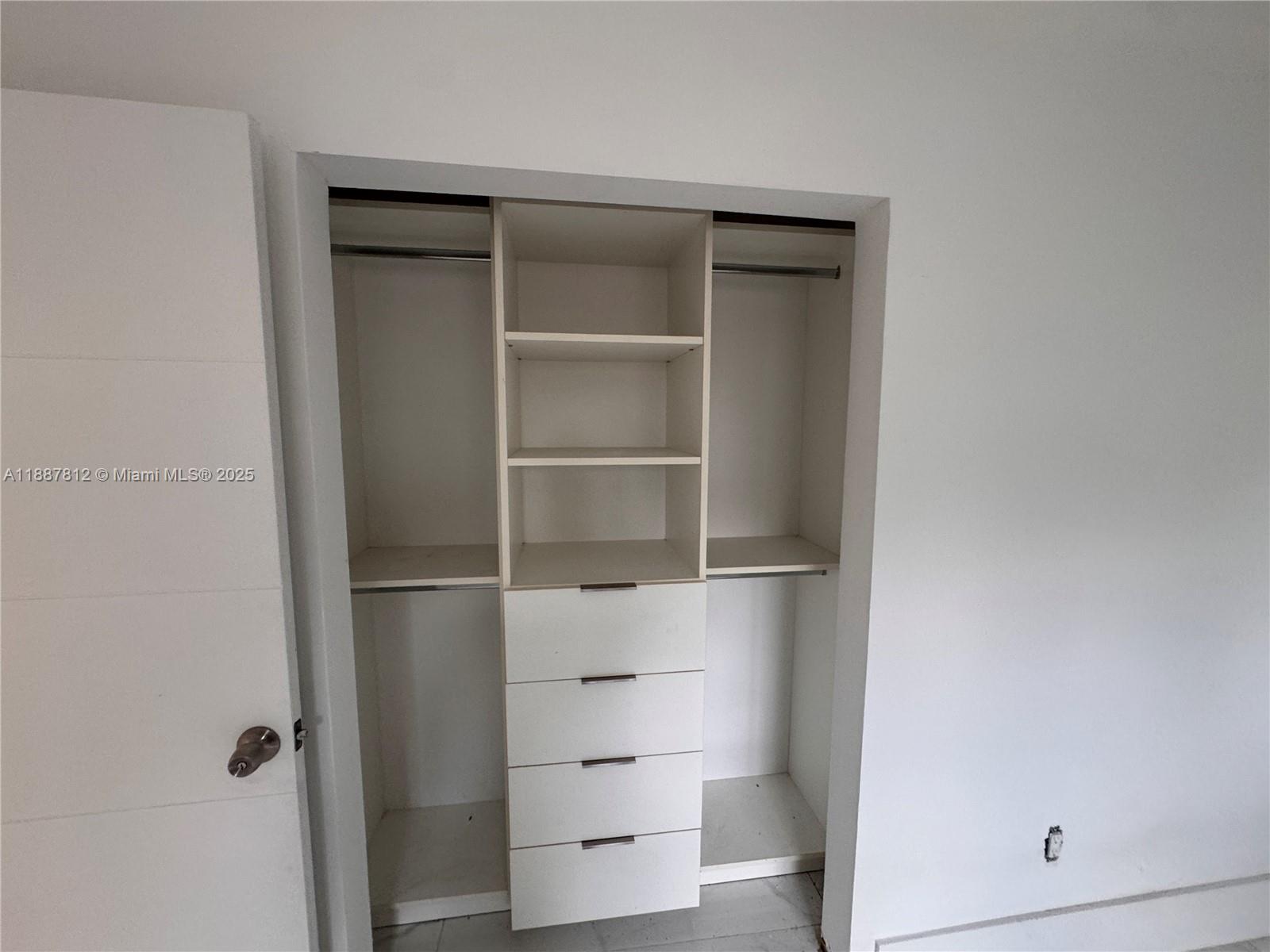STEESDALE PART 1 - Residential Lease